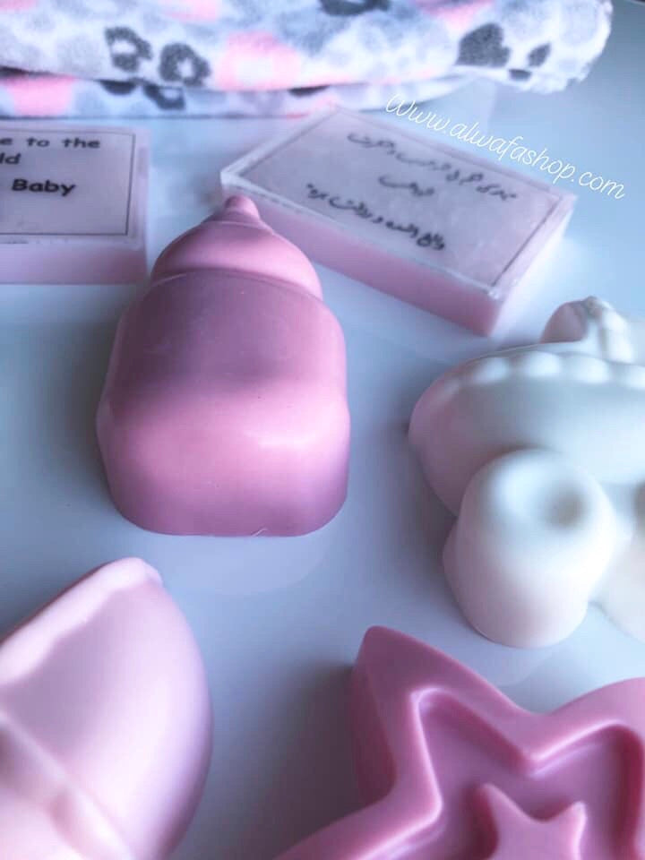 Baby shower favors